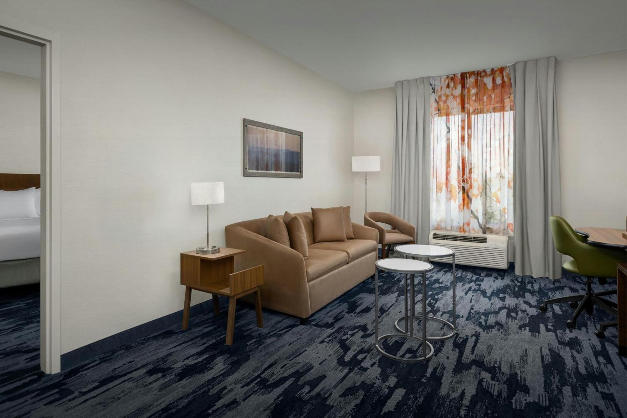 Fairfield Inn & Suites By Marriott Atlanta Stockbridge Exterior photo