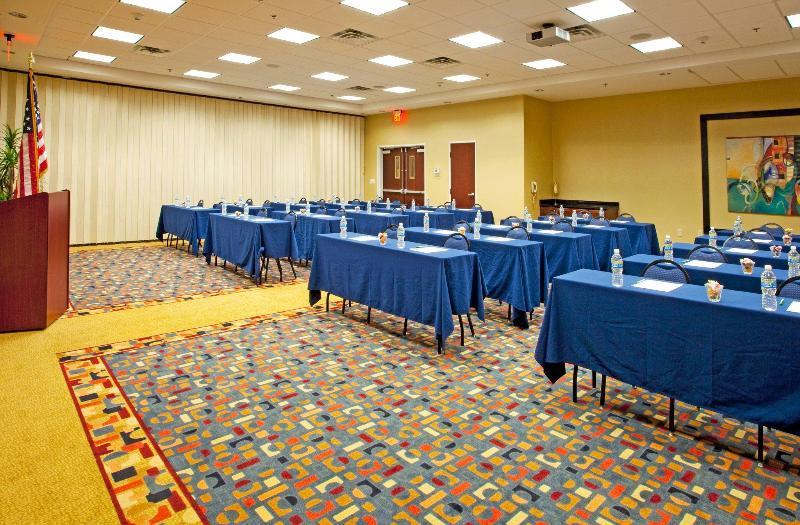 Fairfield Inn & Suites By Marriott Atlanta Stockbridge Exterior photo